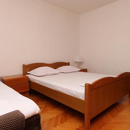 Dinka Guesthouse Makarska Buitenkant foto
