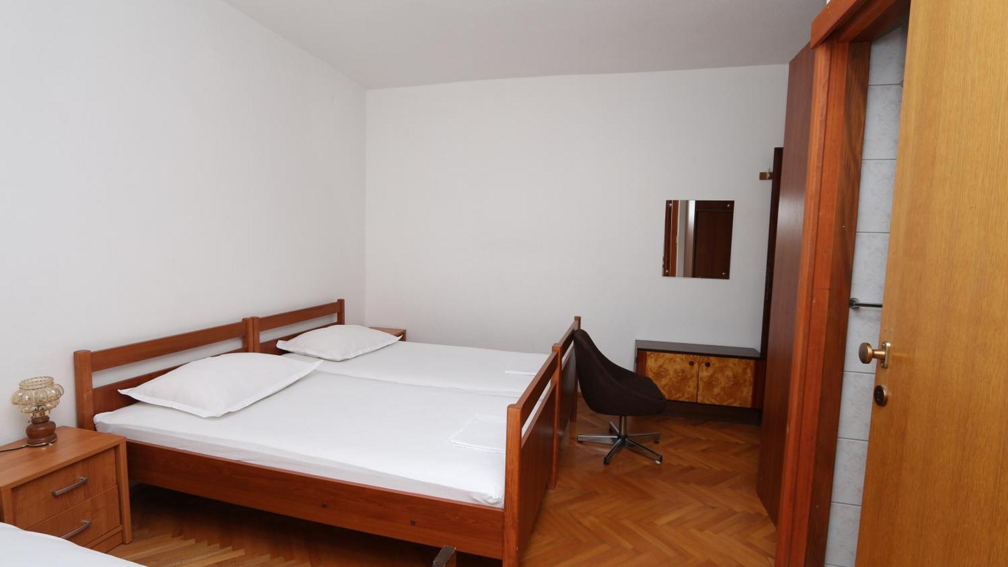 Dinka Guesthouse Makarska Buitenkant foto