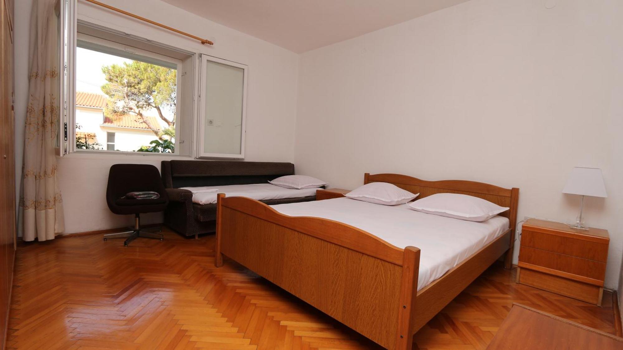 Dinka Guesthouse Makarska Buitenkant foto