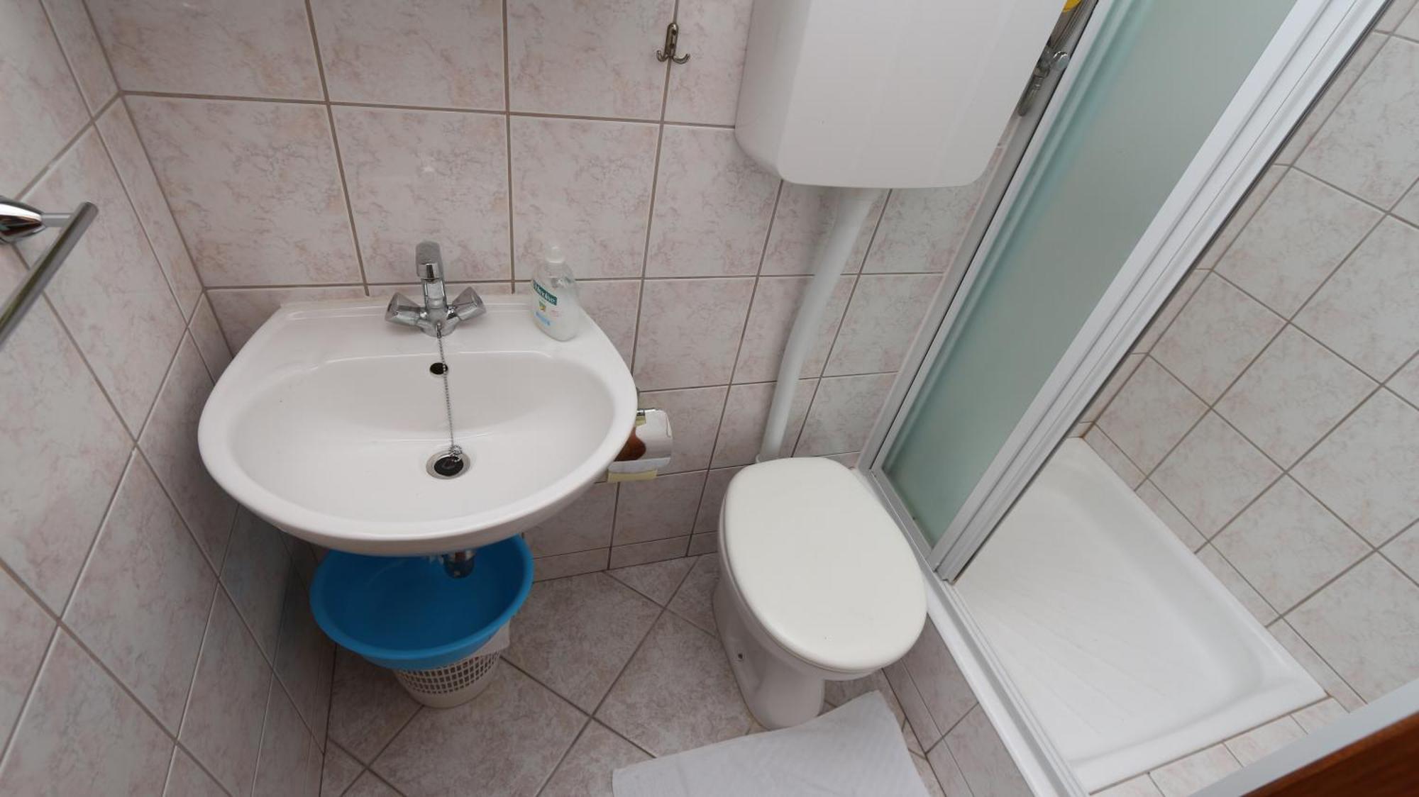 Dinka Guesthouse Makarska Buitenkant foto
